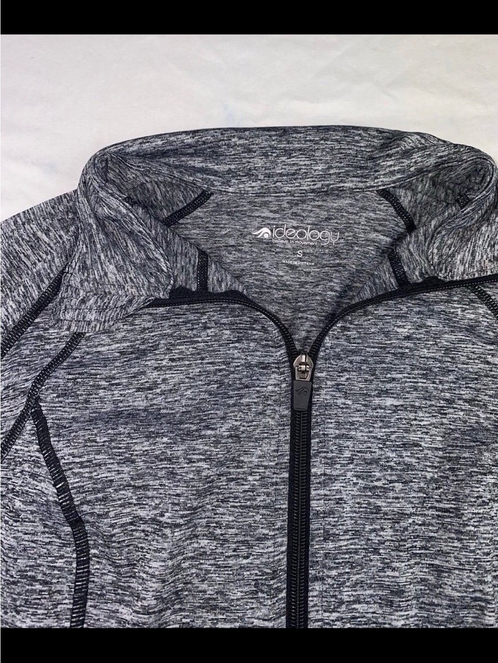 Athletic zip up - Picture 5 of 10